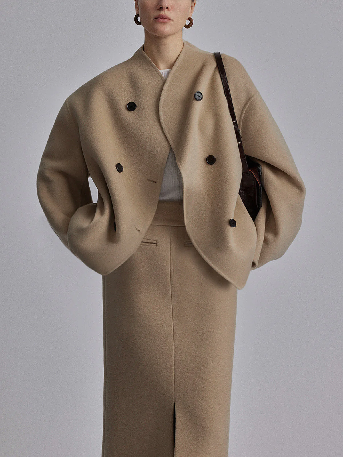 Bailey | Oversized damski płaszcz koszulowy - Image 10