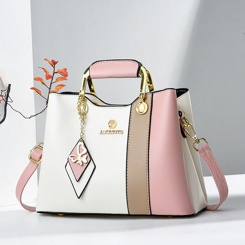Leontine | Torebka damska FRESH LABEL Elodie z charmsami - Image 15